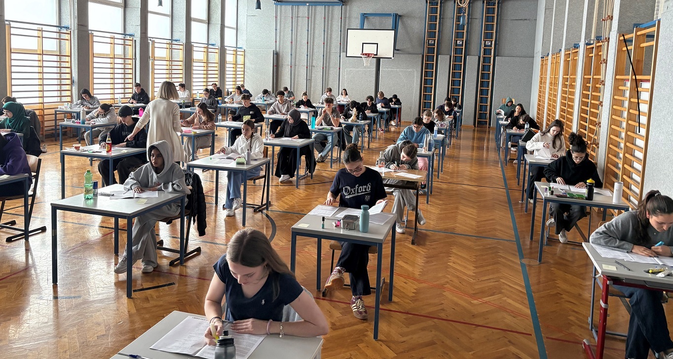 Schriftliche-Reifepruefung-2025