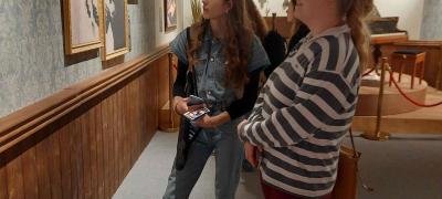 8b und 8d in der "Banksy Ausstellung"